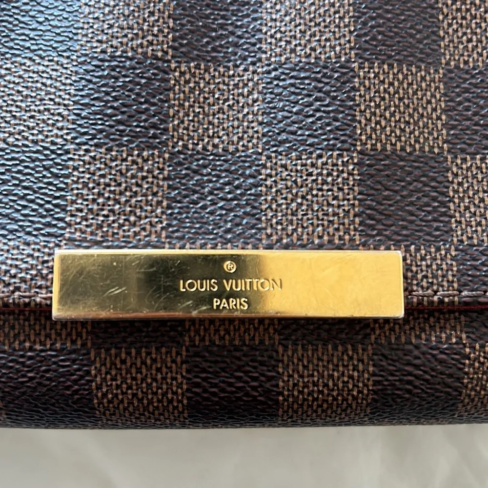 Louis Vuitton Favorite PM Damier Handbag - Picture 3 of 11
